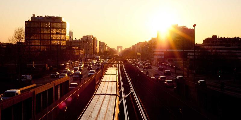 影视制作预算精细化管理：从融资方案到成本控制的实战策略，释放灵感视觉与创意内容的最大价值